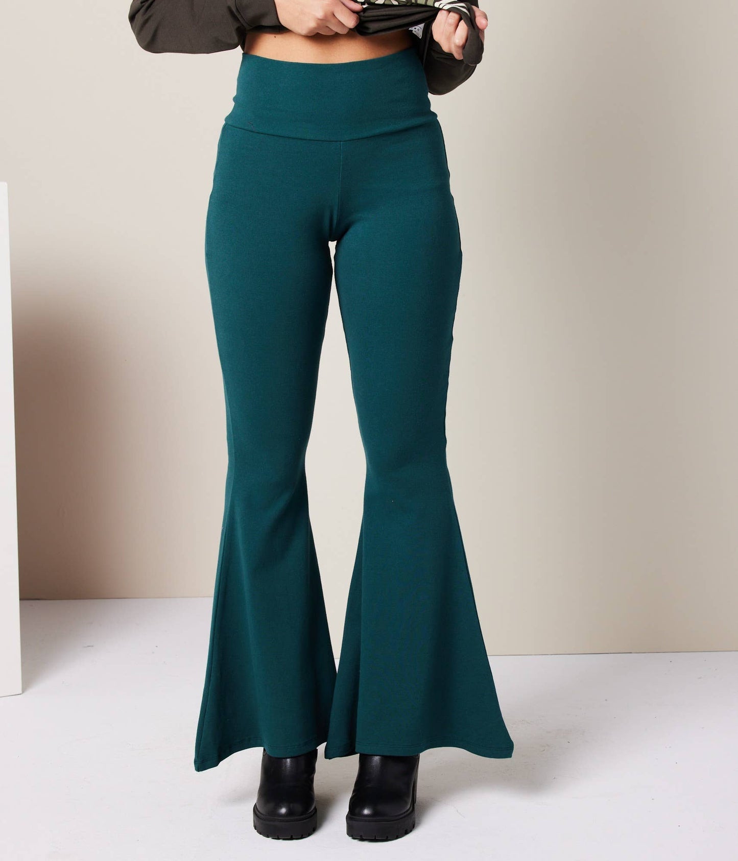 Known Supply Estelle Pant