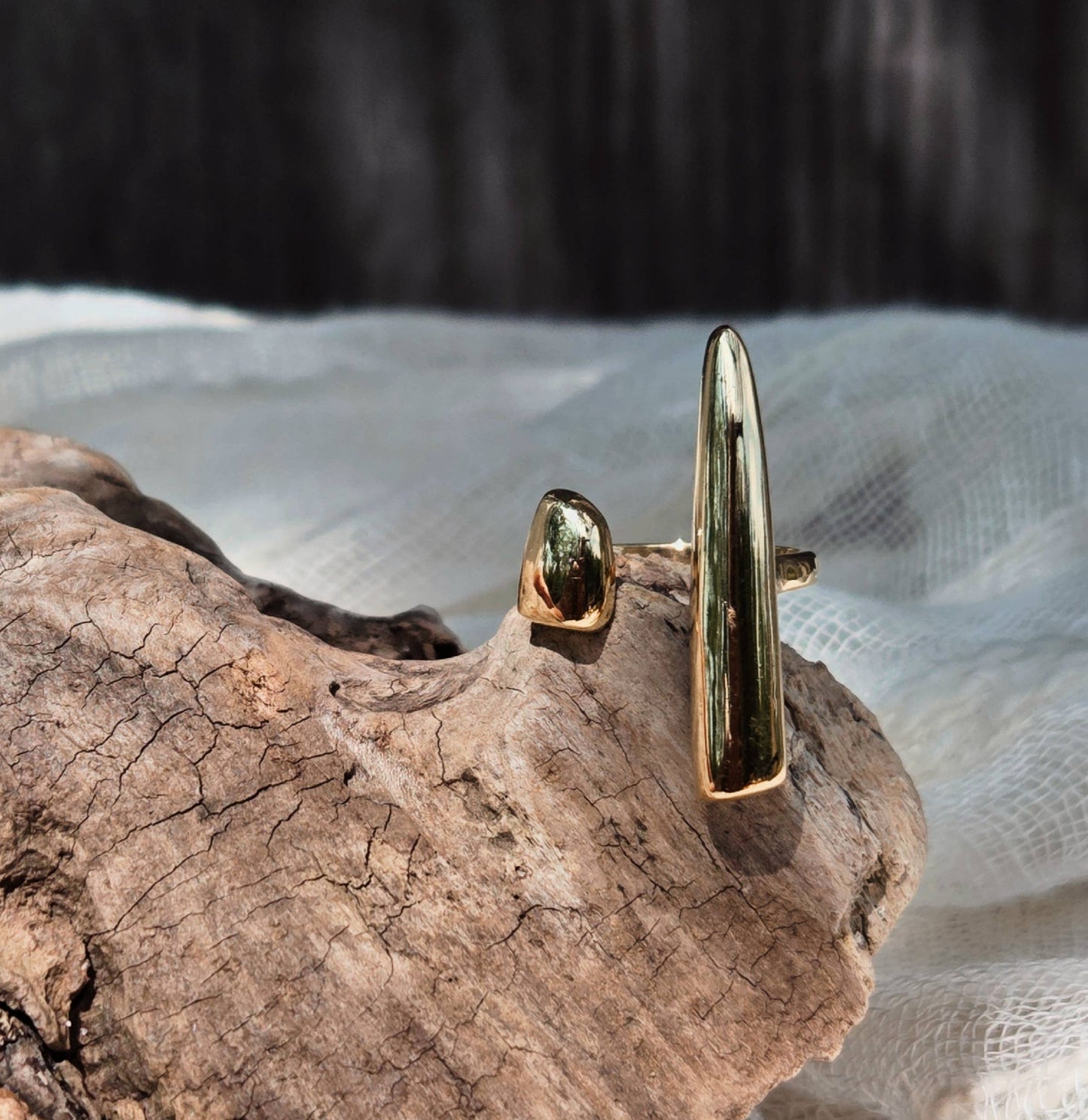 Bisjoux - Brass asymetrical molten peak ring handmade