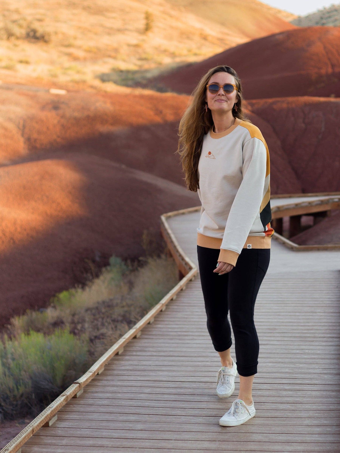 Happy Earth Painted Hills Pullover
