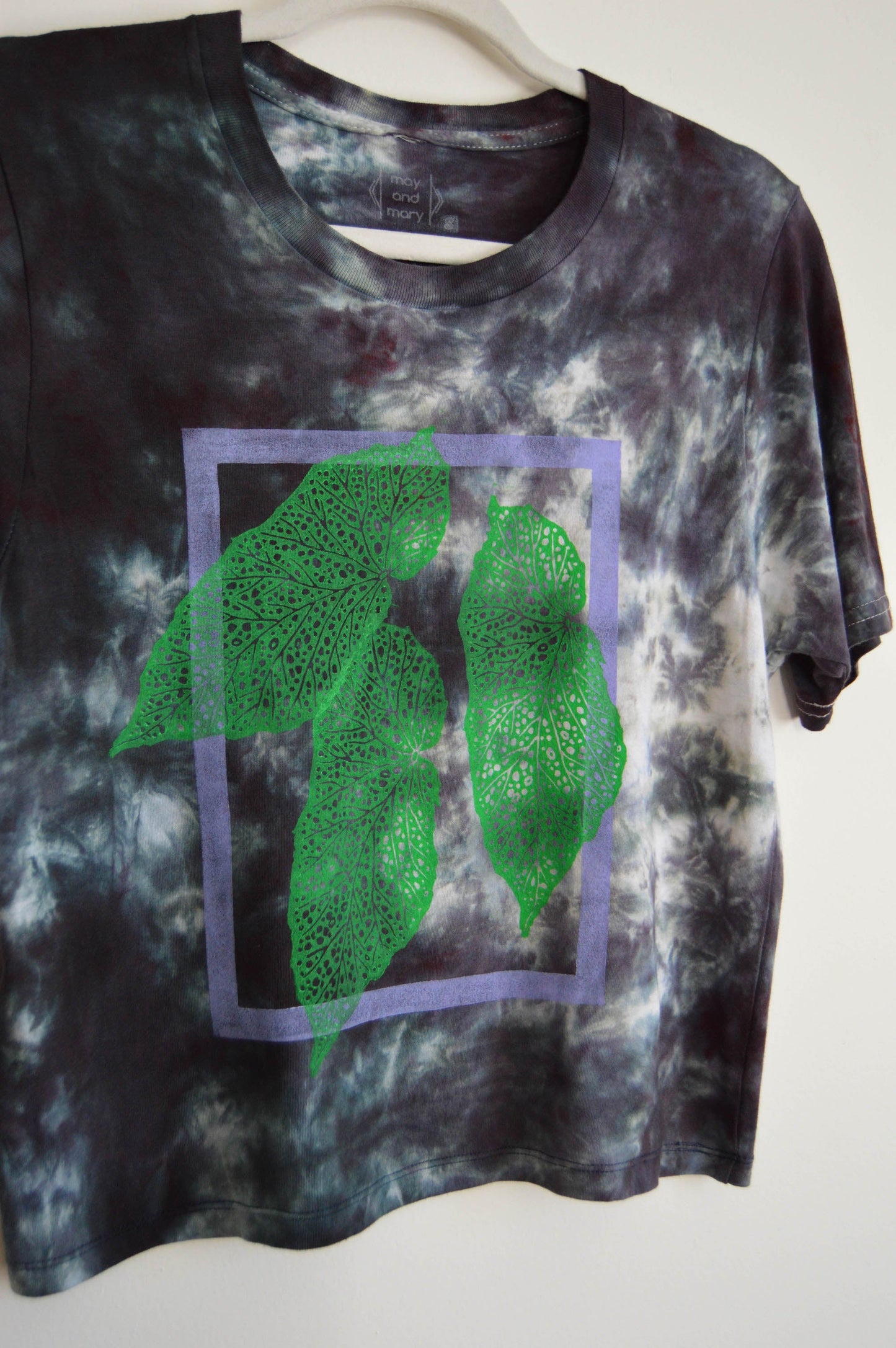 May and Mary Short Sleeve Bamboo Crop Tee - Witchy Begonia