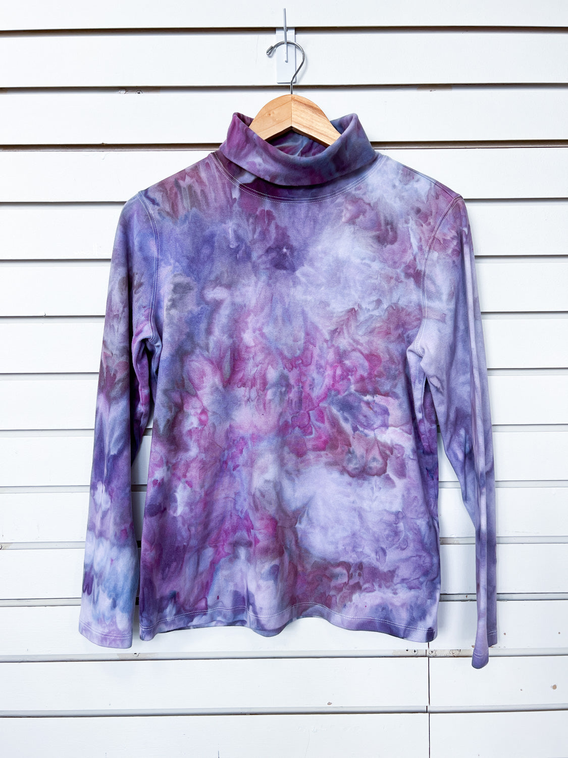 Feel Goods Rework - royal ice dye - turtleneck