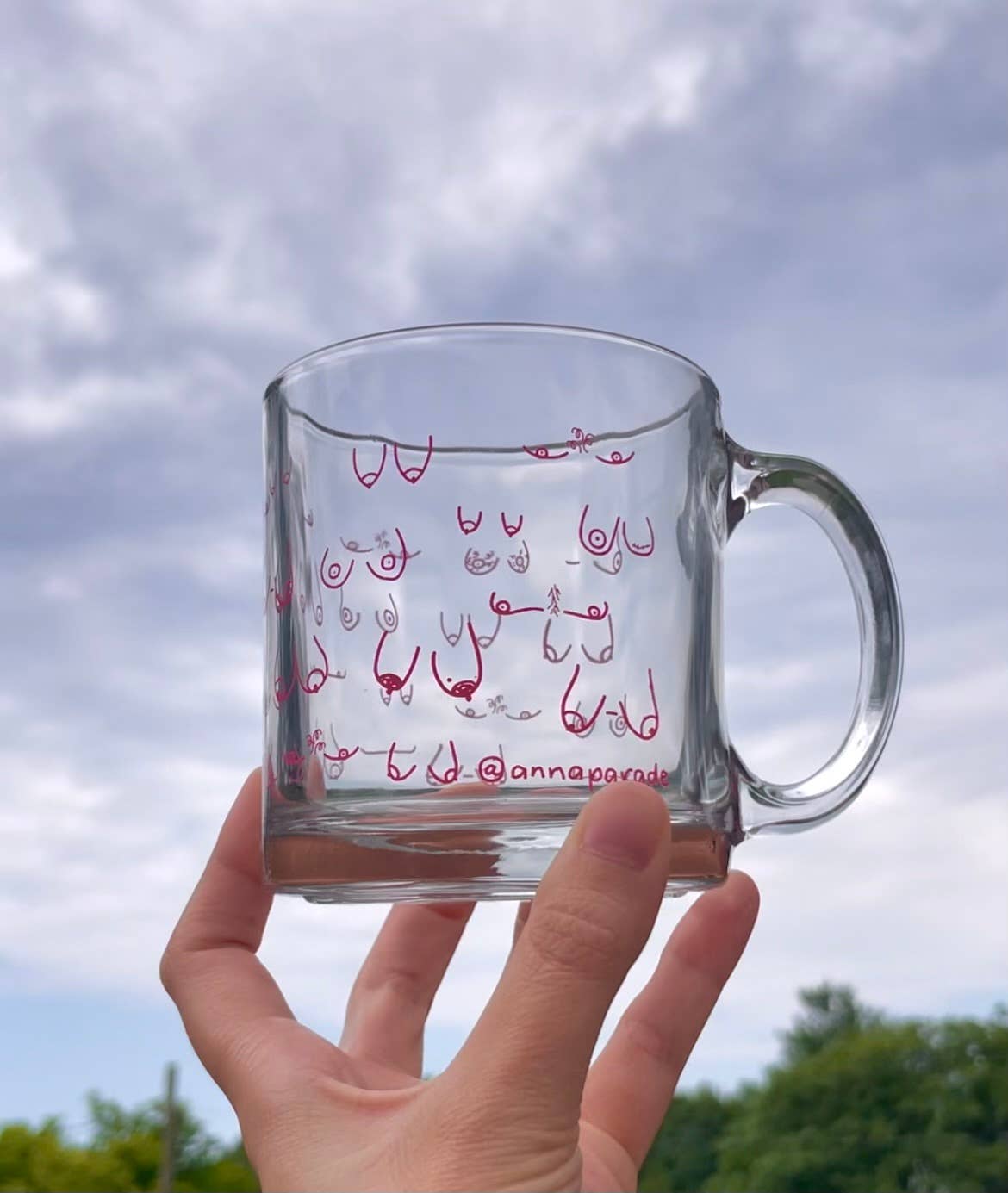 Tiddies! 15-ounce glass coffee or tea mug