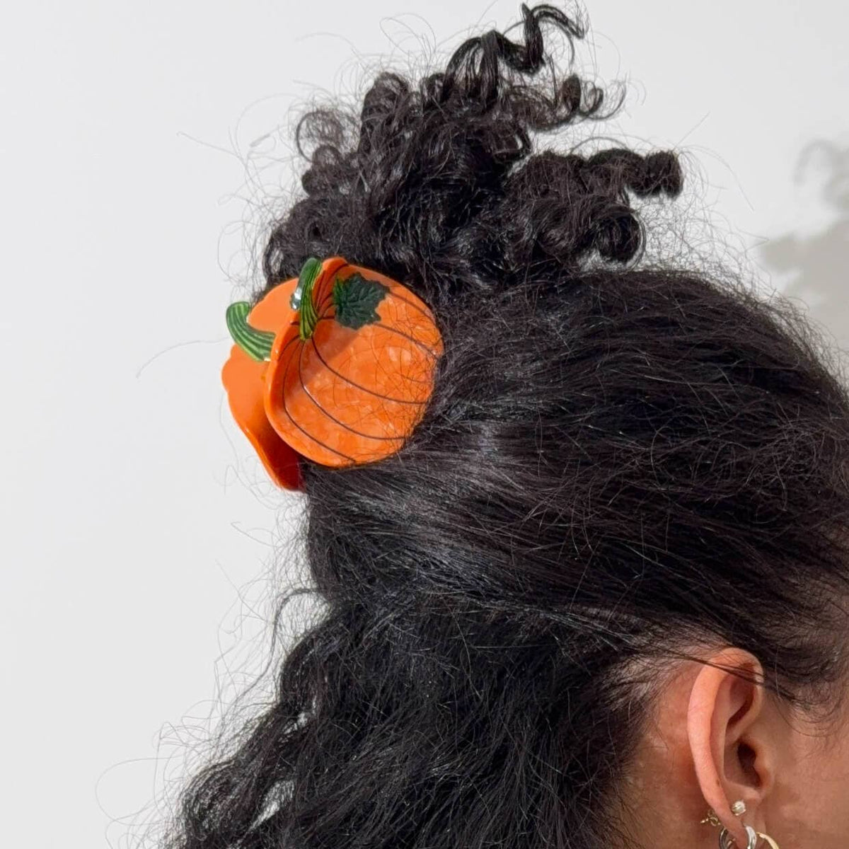 Jenny Lemons - Midi Pumpkin Hair Claw Clip